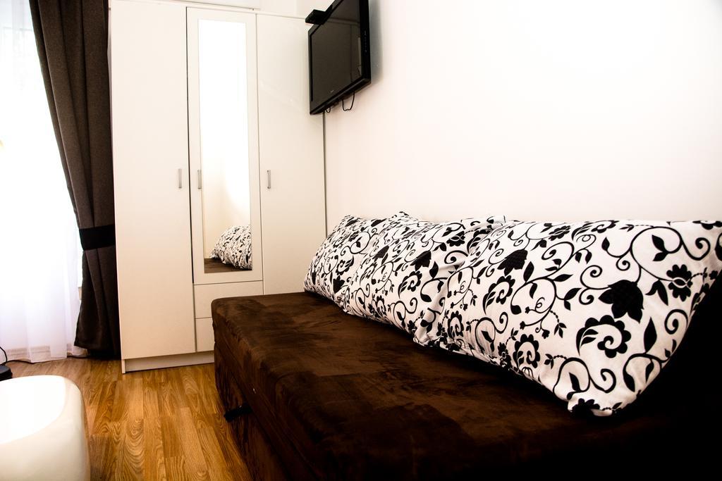 Apartments Branimir Zadar Bagian luar foto